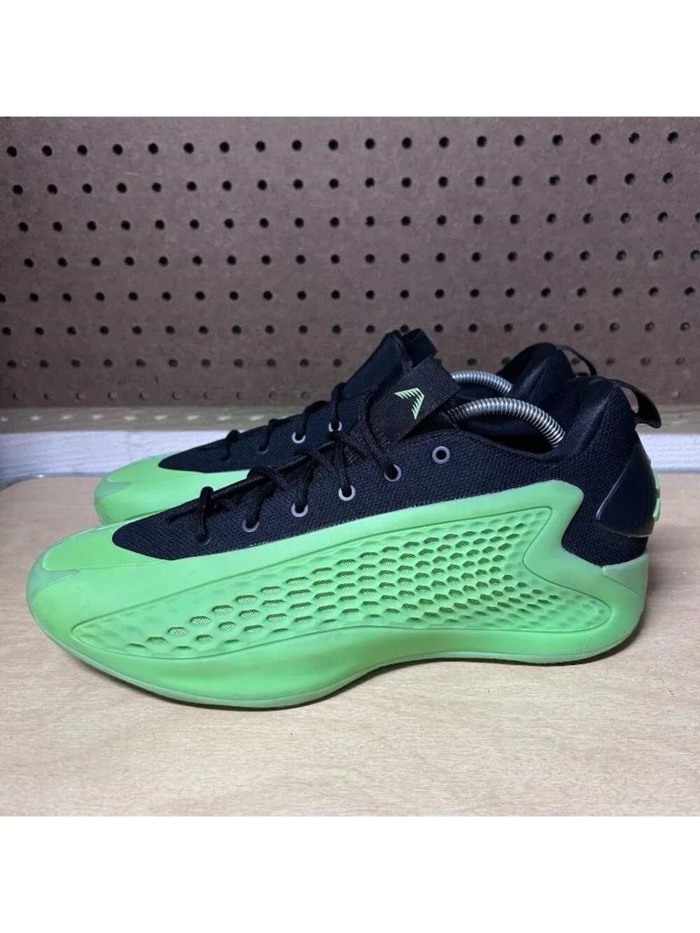 Adidas AE 1 Low Men’s U.S. Size 11 Green Black Sneakers Shoes JI4065